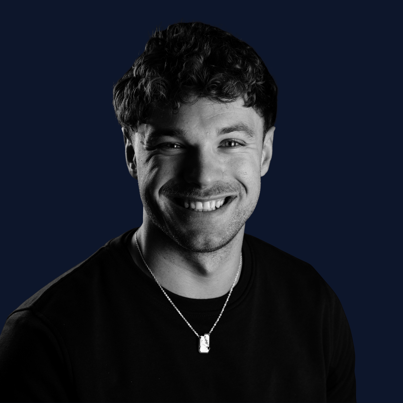 David Karolin & Shkelzen, Community- & Eventmanager*in