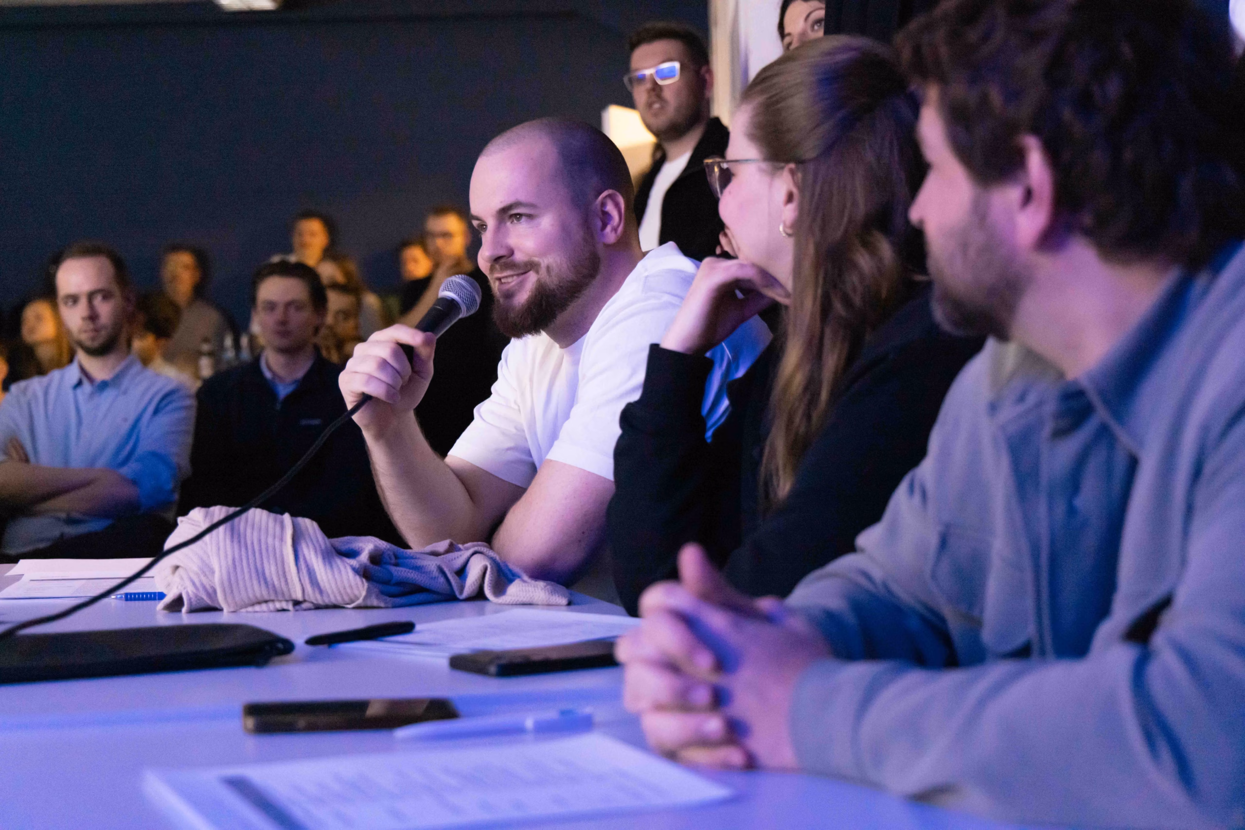 Jury beim Road to Startup Summit Pitch Event 2026 in Stuttgart